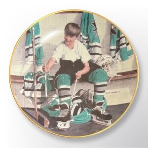 Glen Green Collectable Plate
Condition: Great